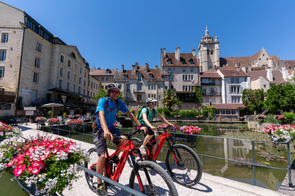 J1._Dole_Salin-Les-Bains_96dpi-5.jpg